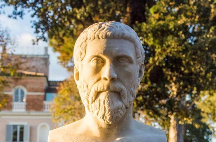 Pitagoria bust